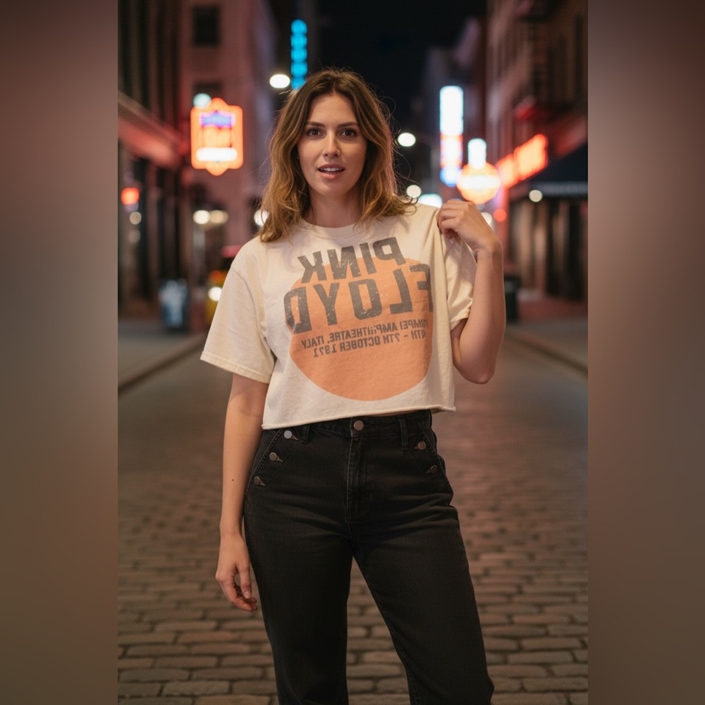 Pink Floyd Graphic Crop Top